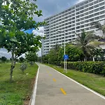 Loft Vistas Mar. Crespo Piscina