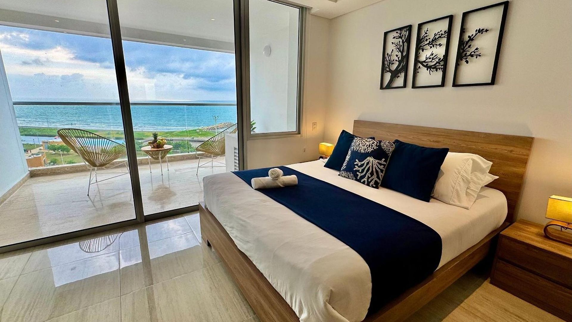 Loft Vistas Mar. Crespo Piscina *