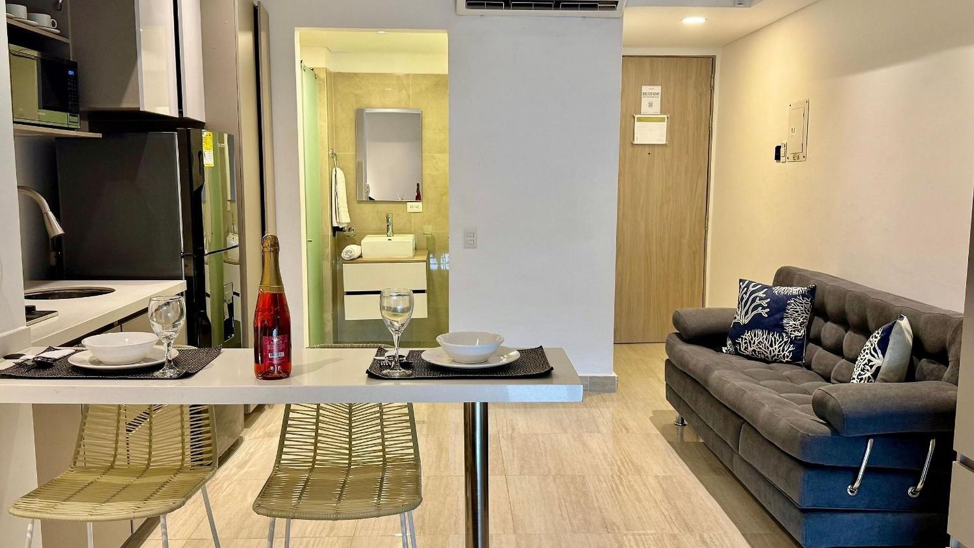 Apartamento Loft Vistas Mar. Crespo Piscina *
