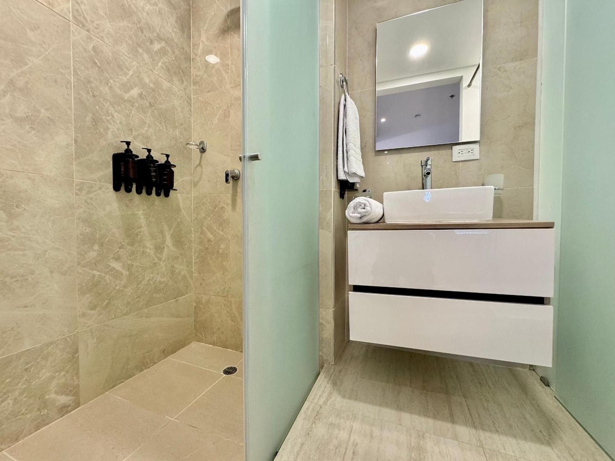 Loft Vistas Mar. Crespo Piscina